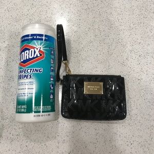 Michael Kors Clutche